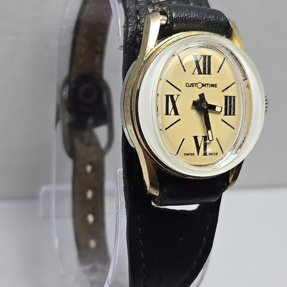 Womens Vintage Retro Mechanical Customtime Fish Eye Gold Black Manual Watch Runs - Picture 3 of 13